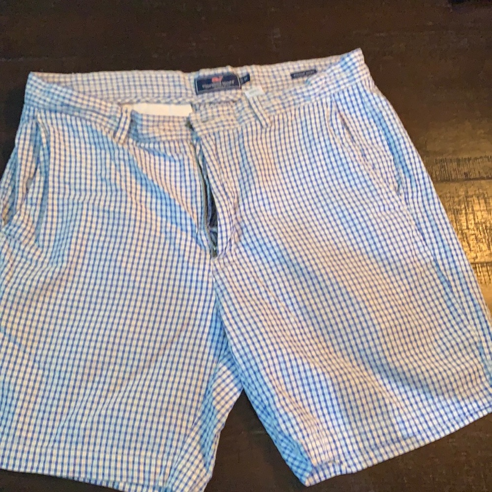 Vineyard vines breaker short 7”